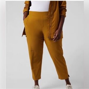 Athleta Brooklyn Ankle Pants Size 20 Brass Yellow Athleisure Lightweight Workout